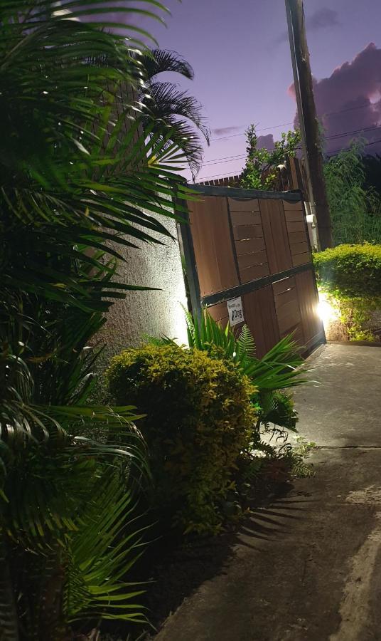 Villa Chez Lisa La Gaulette Exterior foto